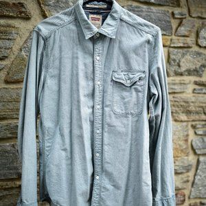 Levi's Button Down Shirt